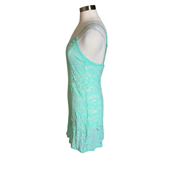 Victoria’s Secret Mint Green Lace Slip Dress Women’s Size Medium NEW NWT - Picture 3 of 9